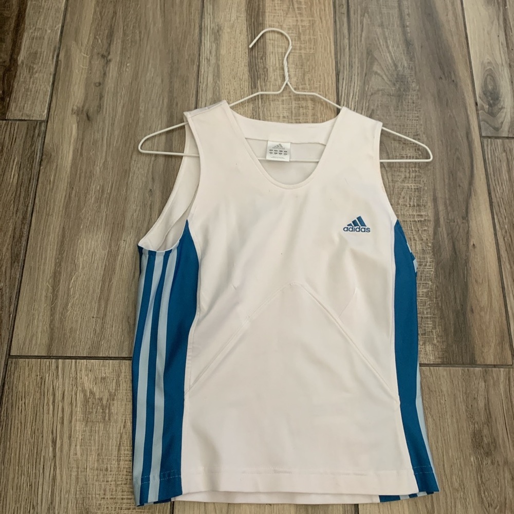 Adidas top